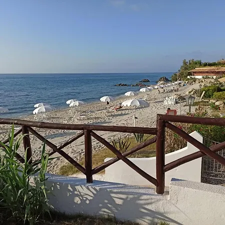 Вилла Dimora L 'ulivo Паргелия